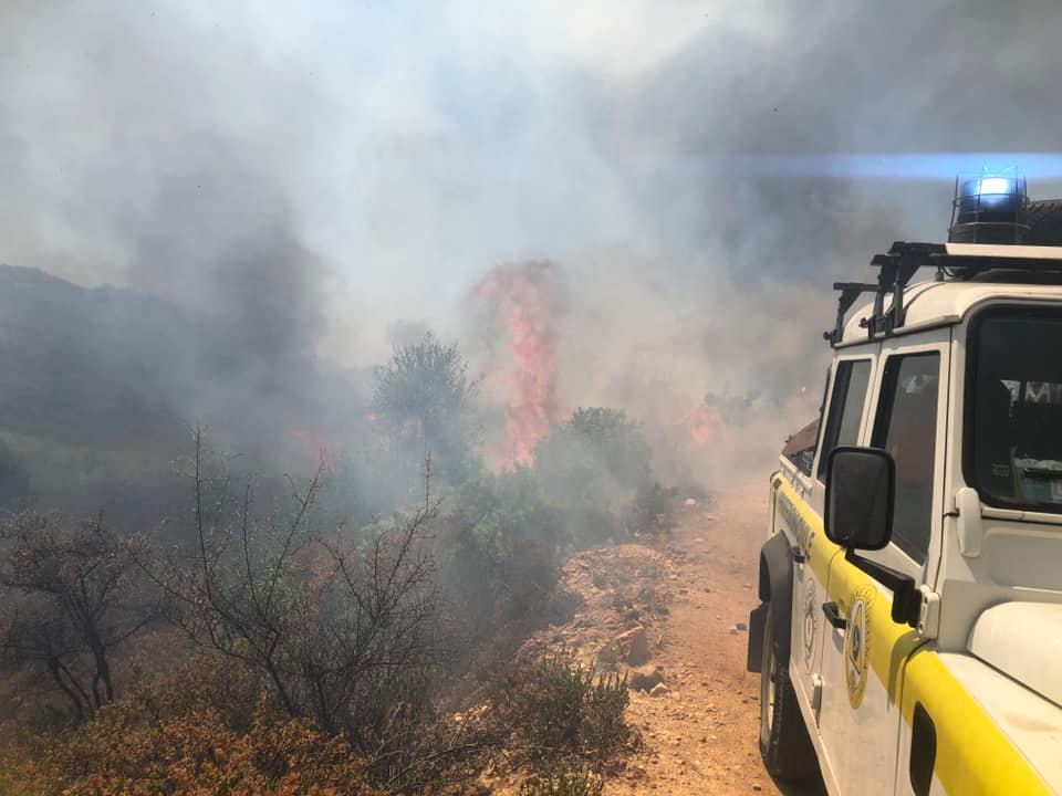 fuocosardambiente Fiamme Sotto il monte Serpeddì, emergenza incendi a Sinnai