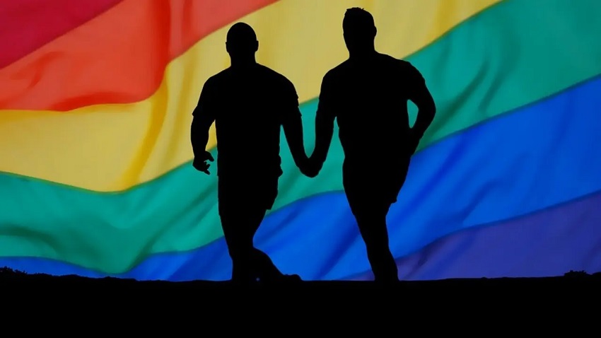 gaybandiera “Voglio fare una festa nel vostro locale, ma senza il dipendente gay”